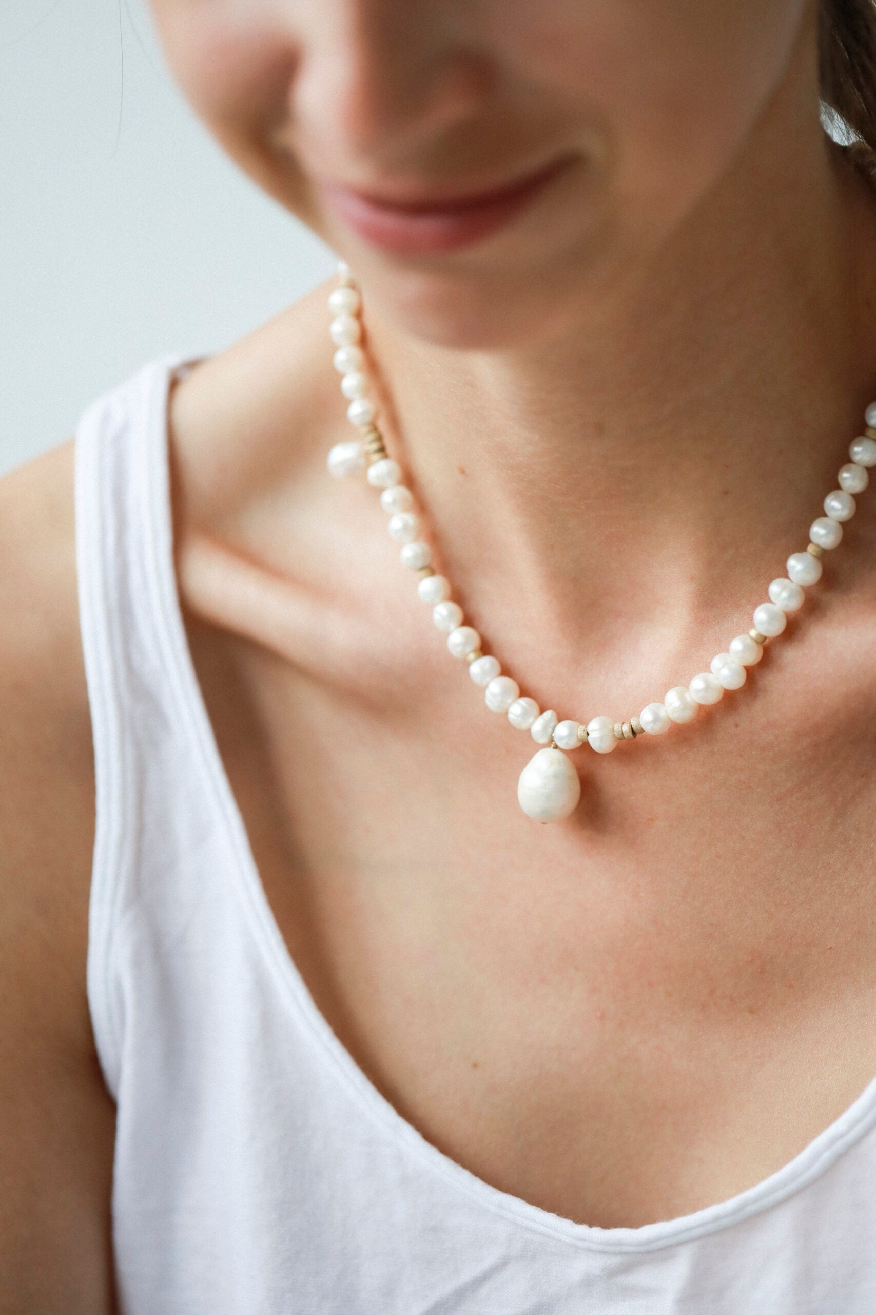 Chain for HER - PEARL NECKLACE