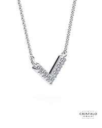 Elegant white gold Gala necklace, perfect for creating personalized luxury sets.
