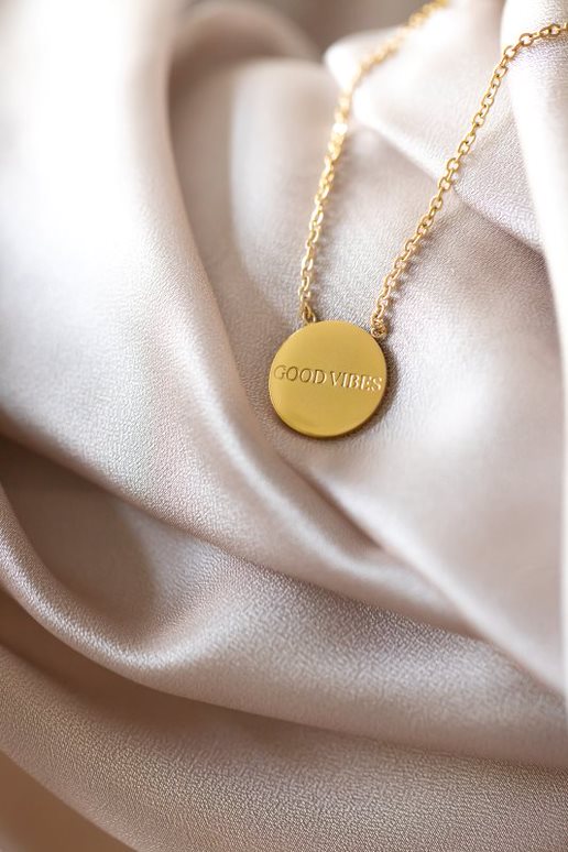 Chain for HER - Good Vibes..